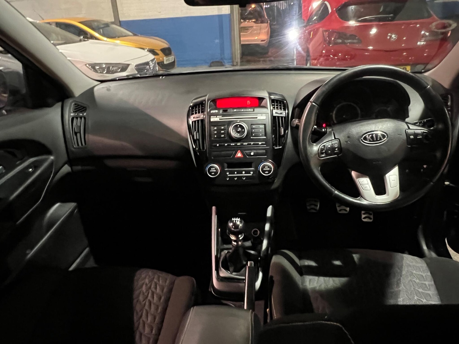 Used Kia Ceed 2010 for sale - 76965576: Photo 25