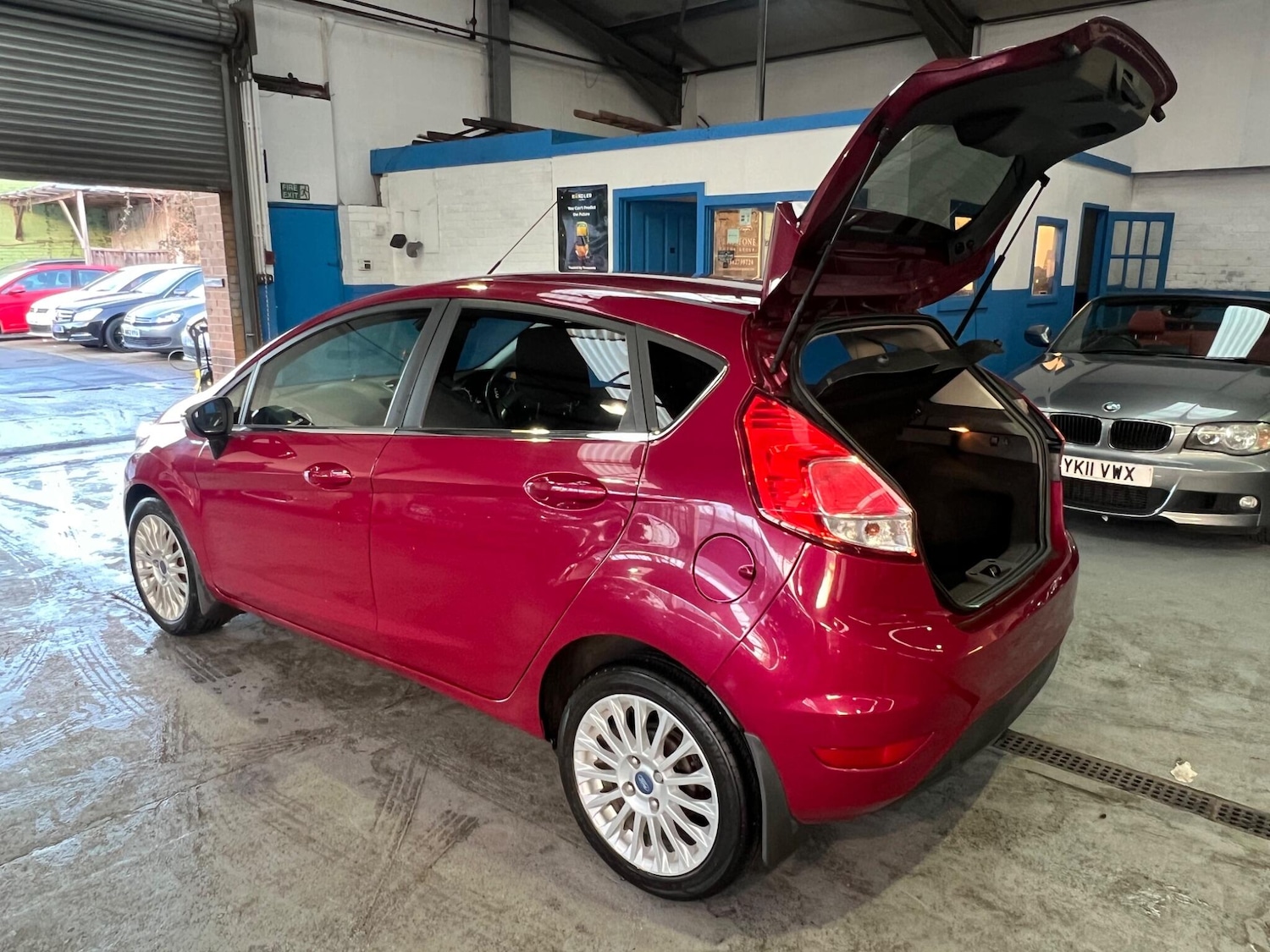 Used Ford Fiesta 2013 for sale - 77155816: Photo 5