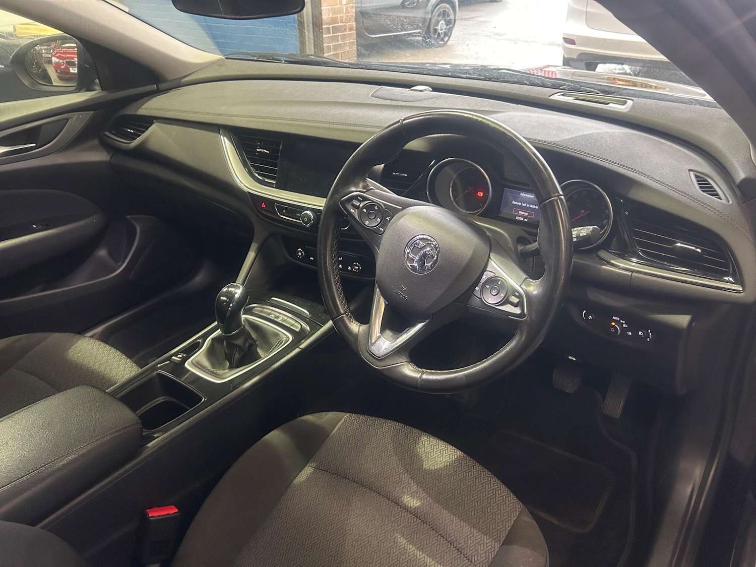 Used Vauxhall Insignia 2018 for sale - 78205310: Photo 10