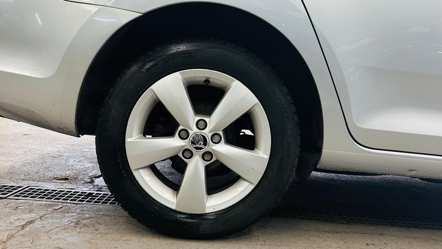 Used Skoda Rapid 2014 for sale - 77970059: Photo 15