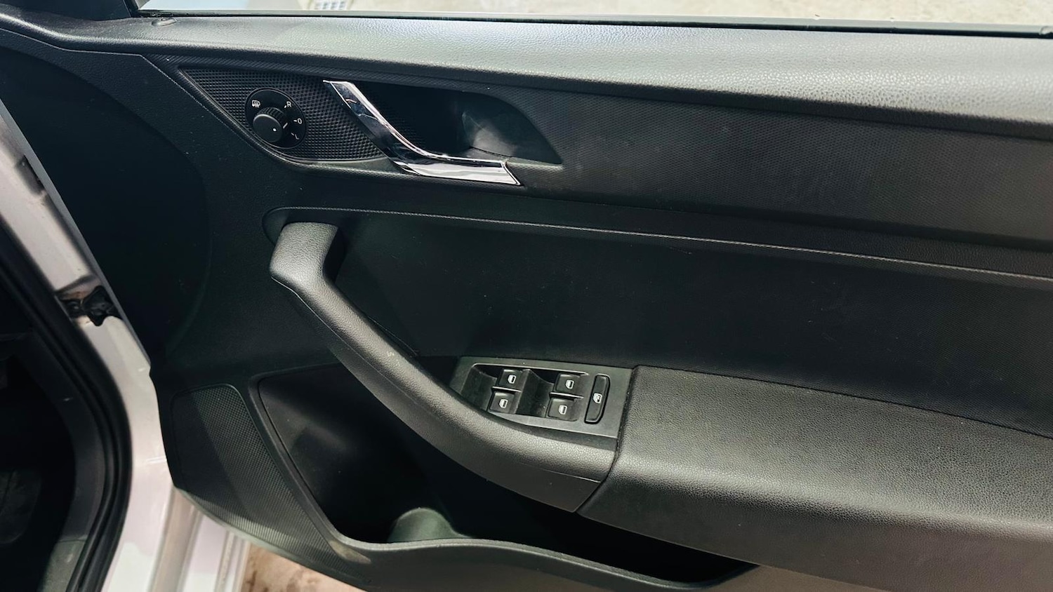 Used Skoda Rapid 2014 for sale - 77970059: Photo 8