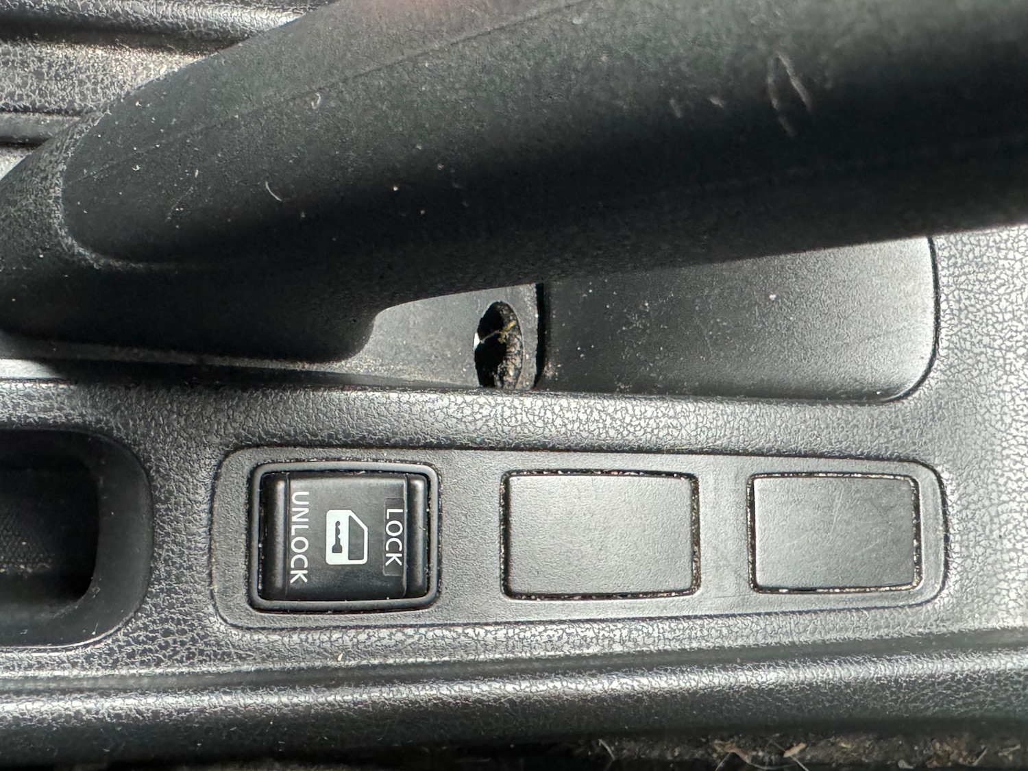 Used Nissan Note 2015 for sale - 76249439: Photo 14