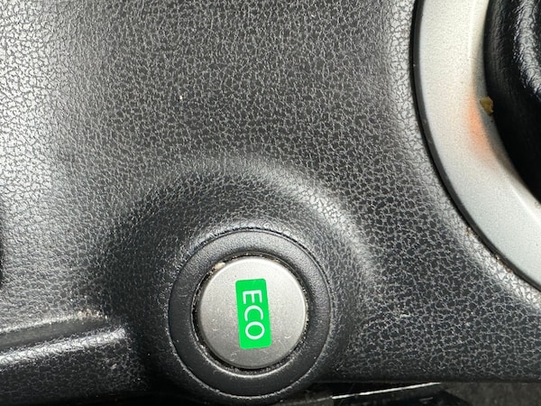 Used Nissan Note 2015 for sale - 76249439: Photo 29