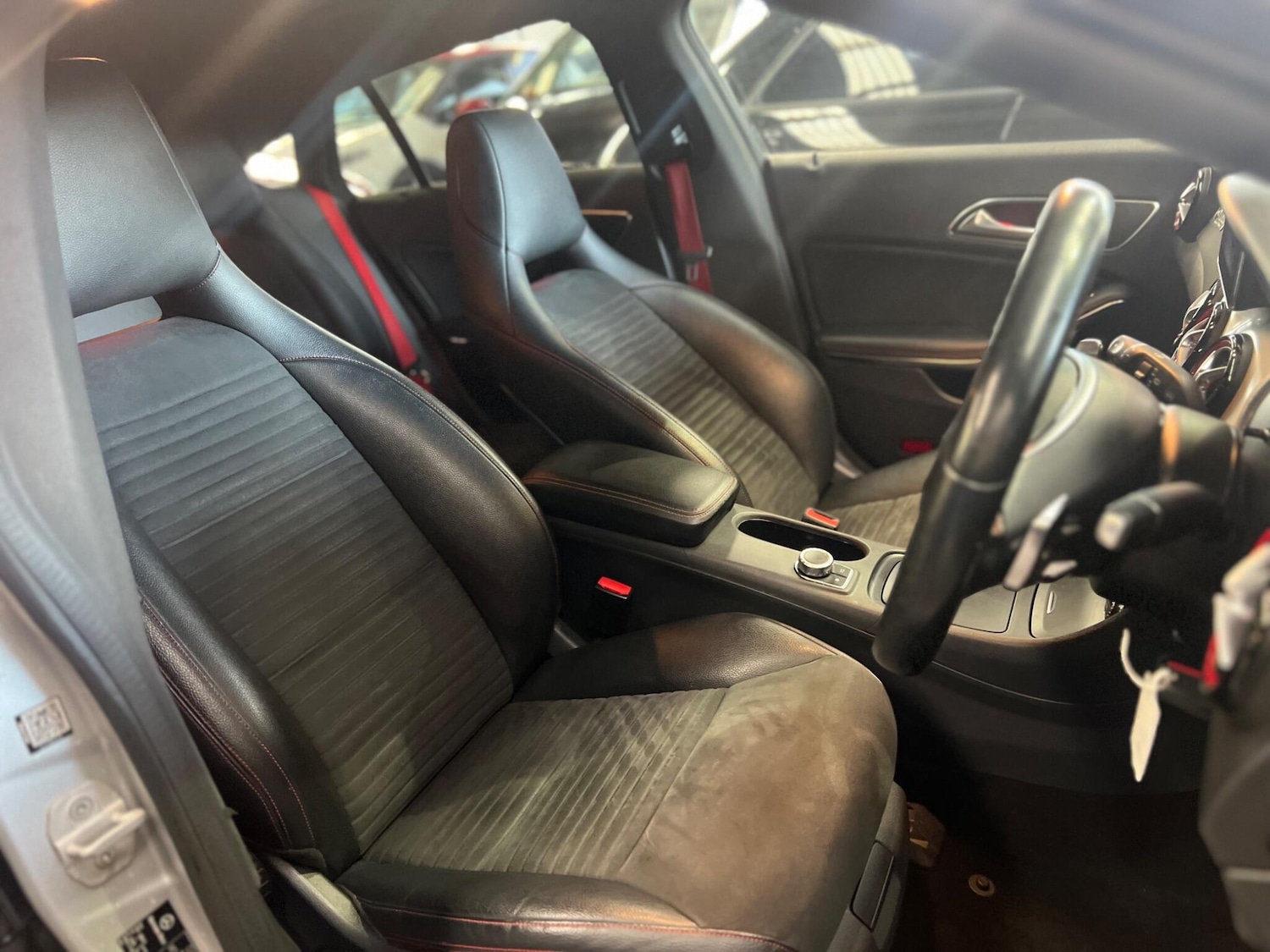 Used Mercedes-Benz CLA 2015 for sale - 77203085: Photo 32