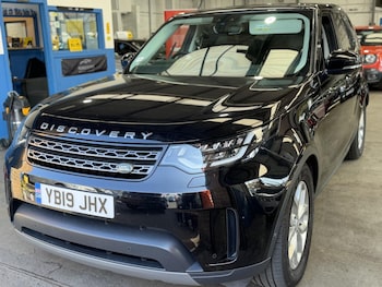 Used Land Rover Discovery 2019 for sale - 79236242: Photo