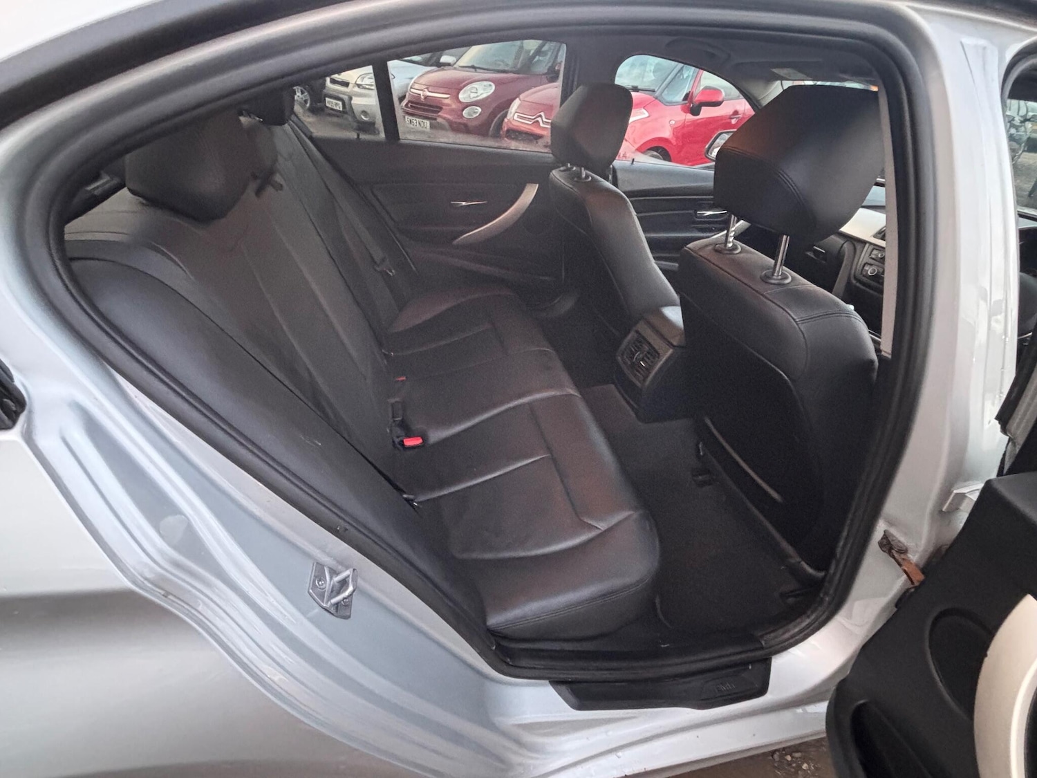 Used BMW 3 Series 2014 for sale - 76371562: Photo 32