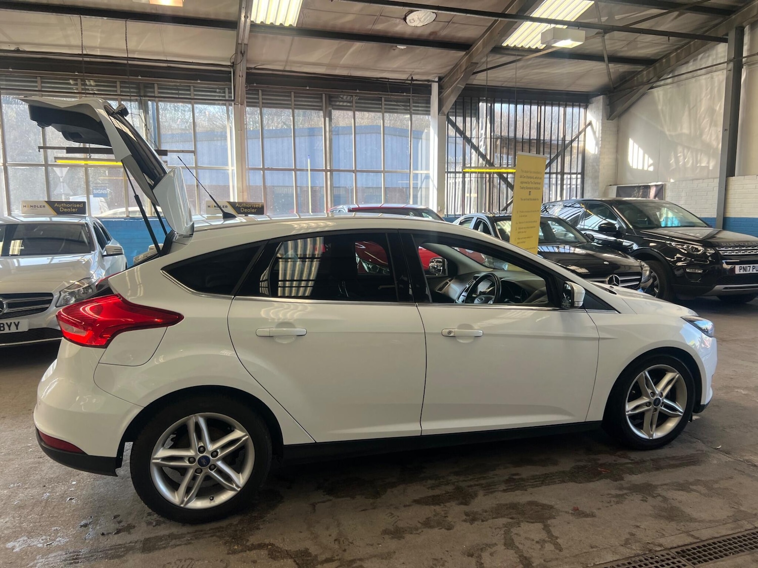 Used Ford Focus for sale - 77769540: Photo 17