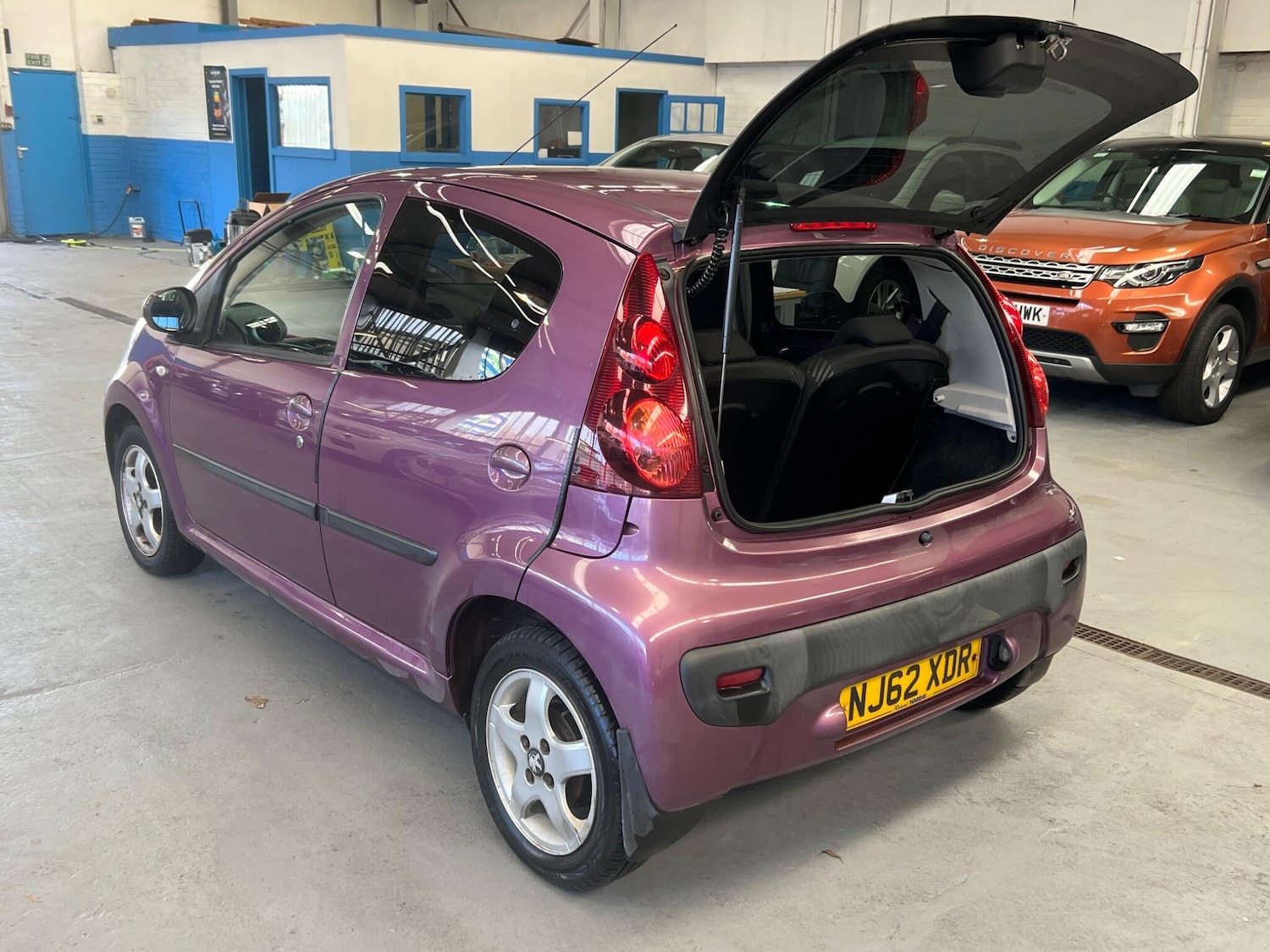 Used Peugeot 107 2012 for sale - 76646224: Photo 10