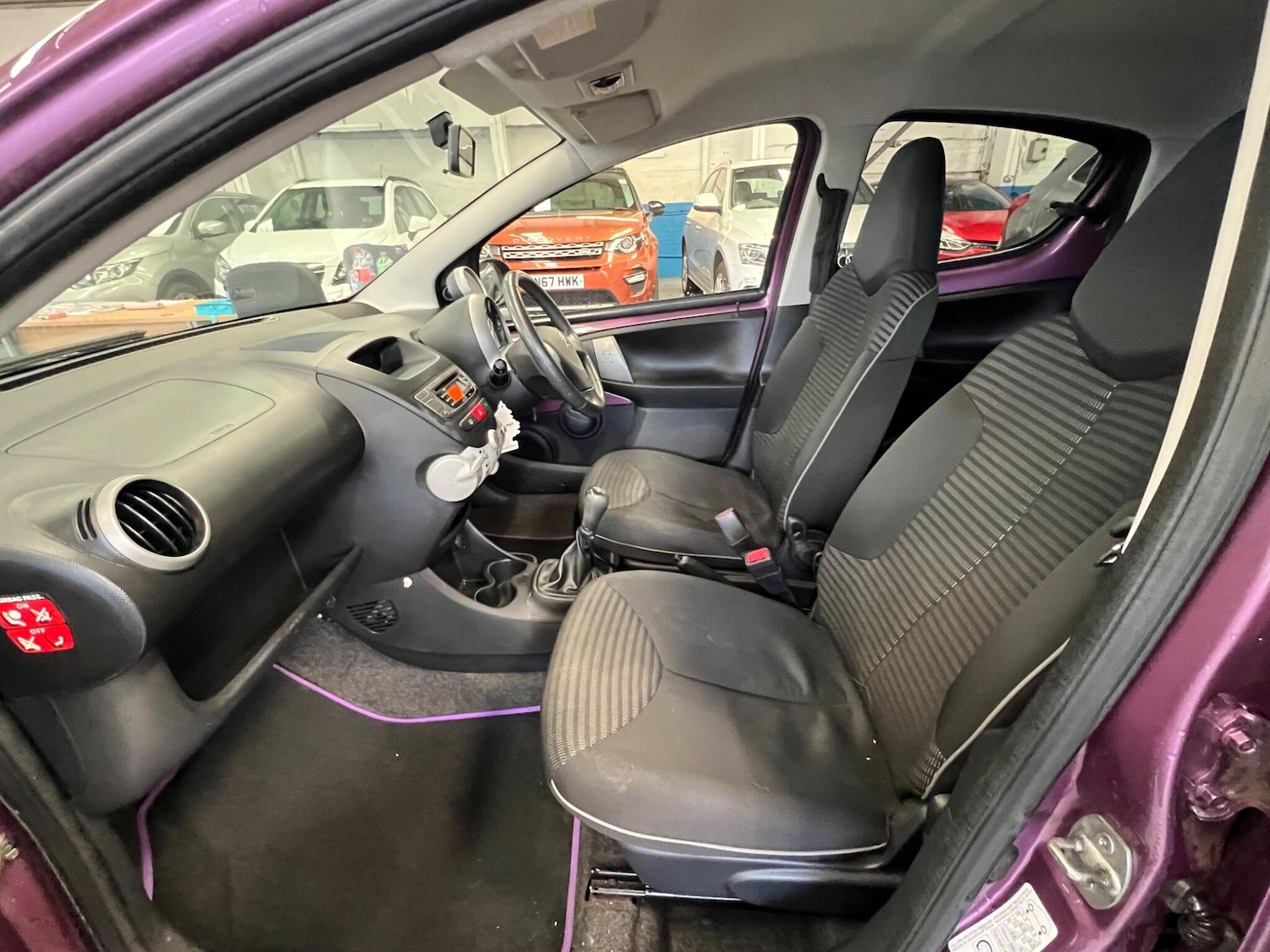 Used Peugeot 107 2012 for sale - 76646224: Photo 32