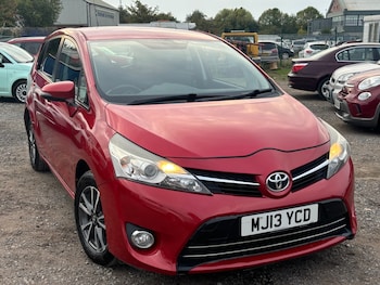 Used Toyota Verso 2013 for sale - 76209516: Photo