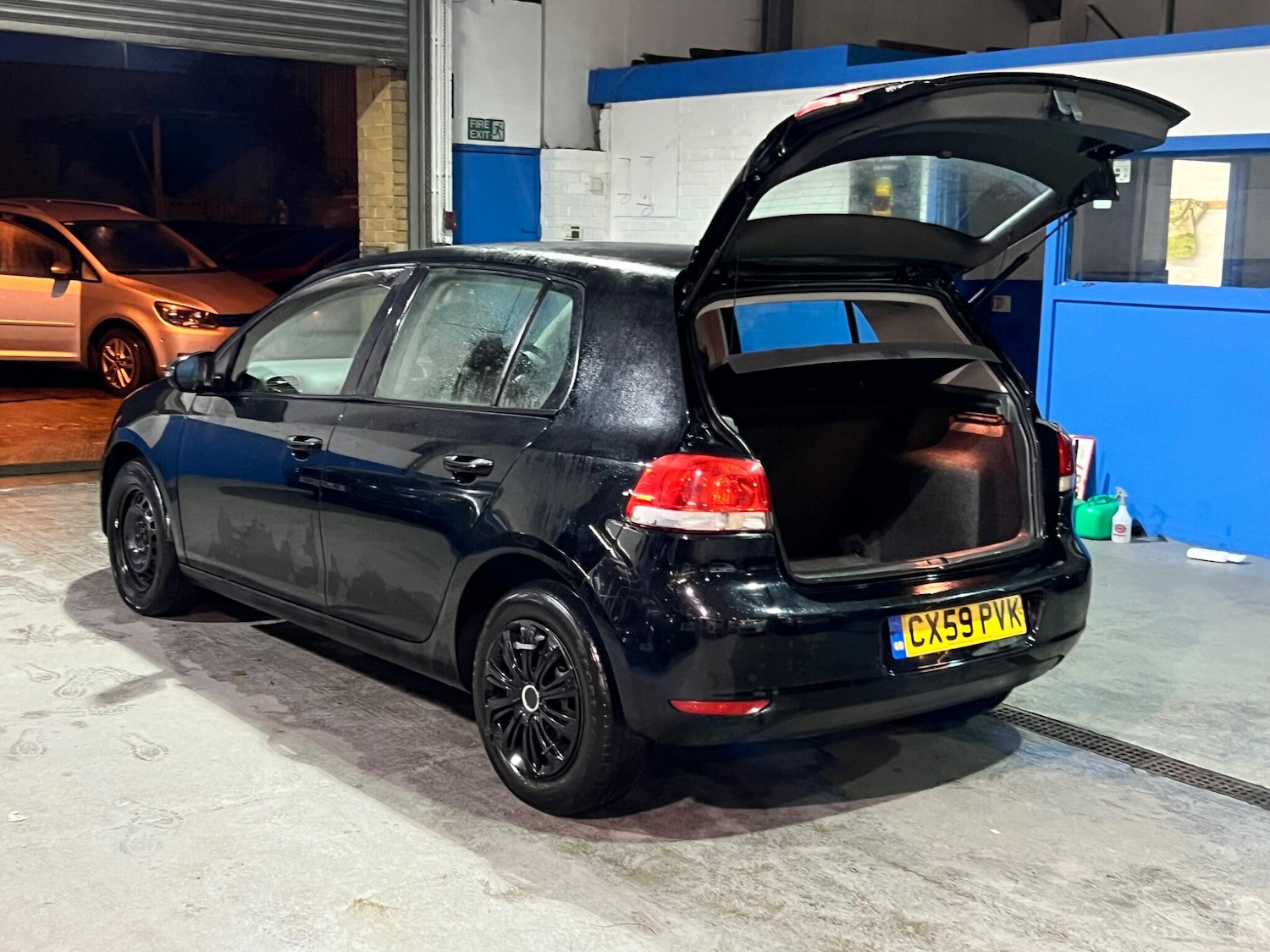 Used Volkswagen Golf 2009 for sale - 76801595: Photo 18