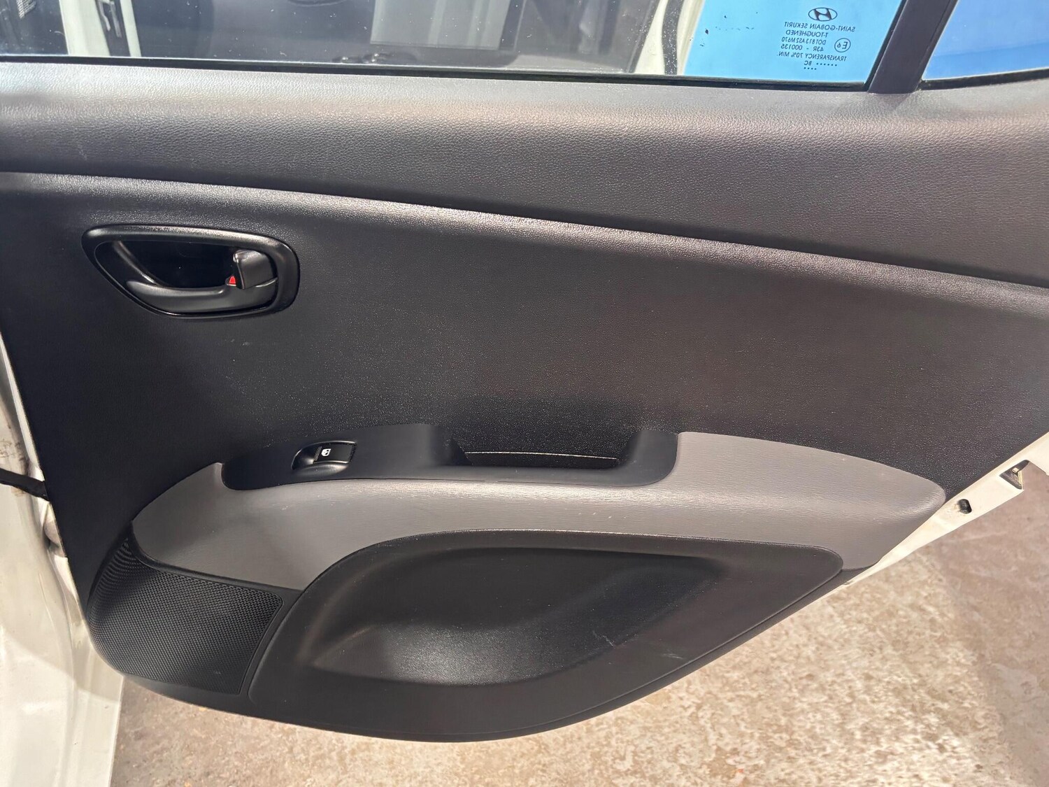 Used Hyundai i10 2012 for sale - 78157133: Photo 21