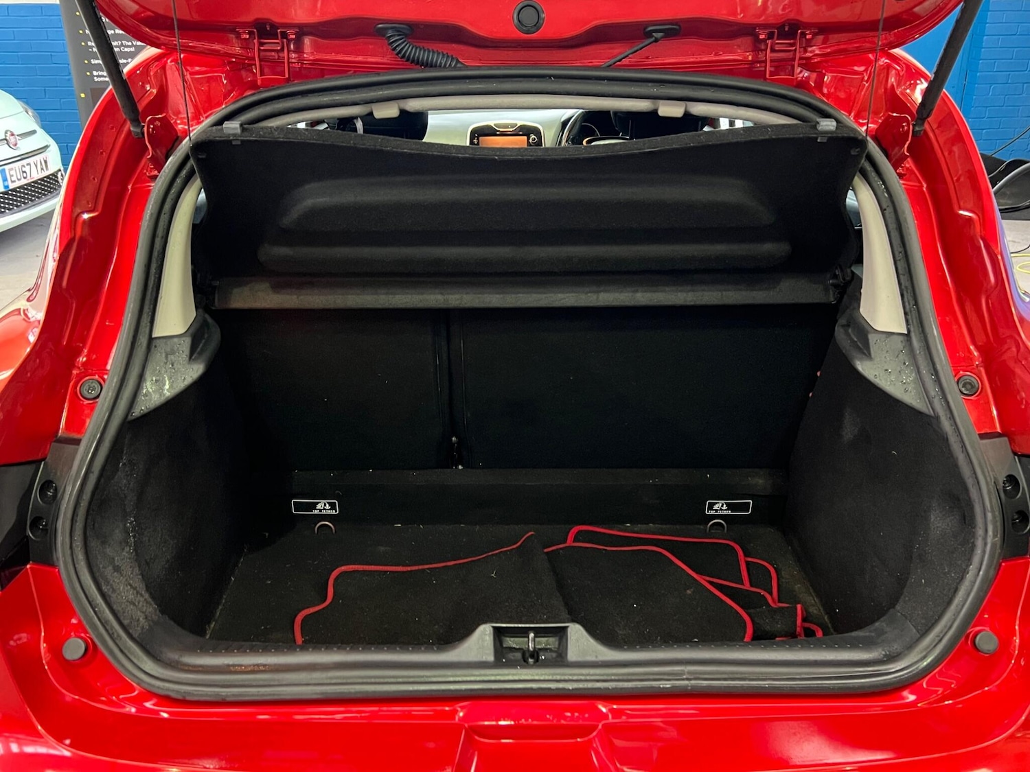 Used Renault Clio 2016 for sale - 77060471: Photo 28