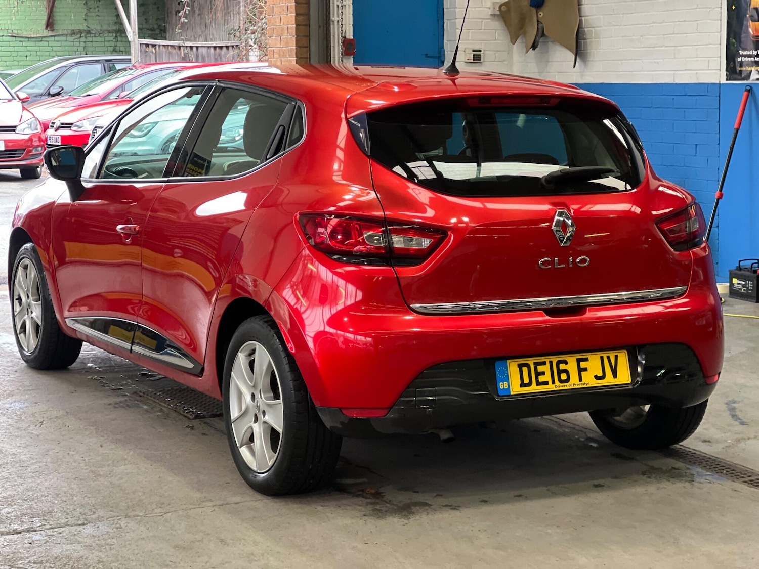 Used Renault Clio 2016 for sale - 77060471: Photo 6