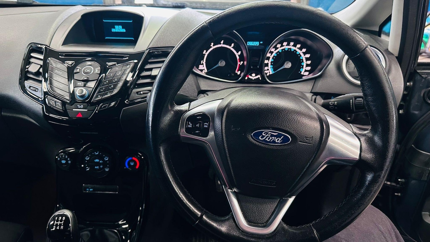 Used Ford Fiesta 2015 for sale - 77969581: Photo 13