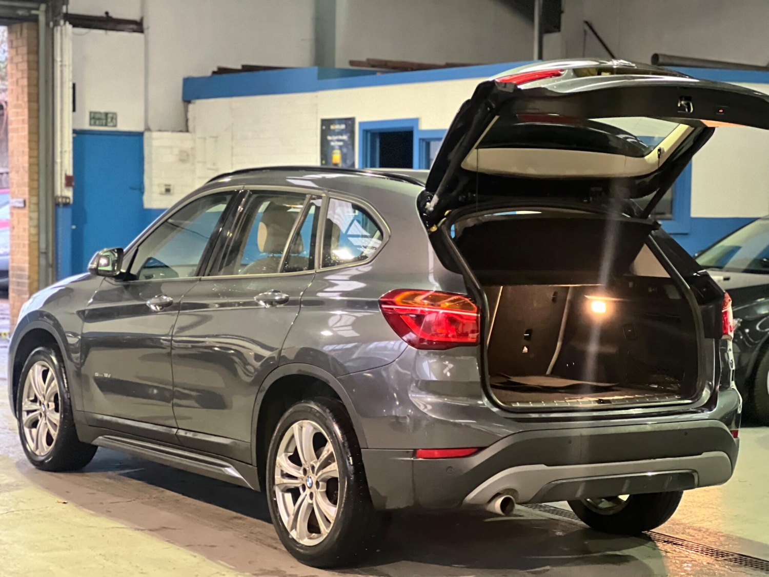 Used BMW X1 2016 for sale - 76865523: Photo 9