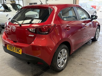 Used Mazda Mazda2 2015 for sale - 79325035: Photo
