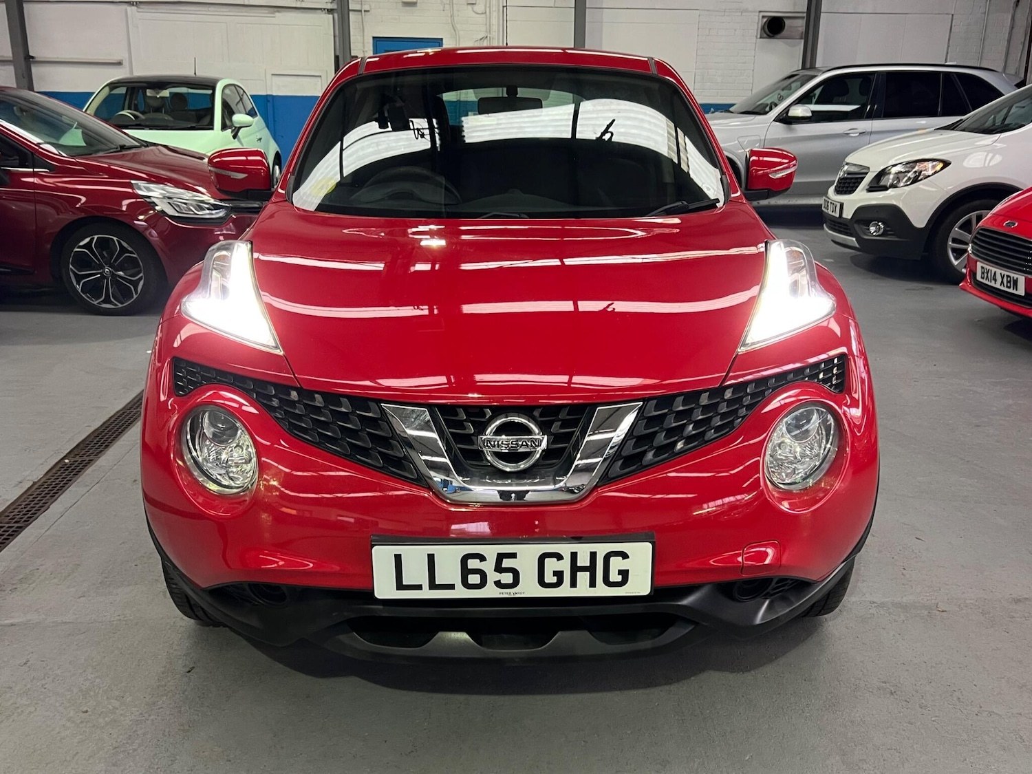 Used Nissan Juke 2015 for sale - 77091812: Photo 2