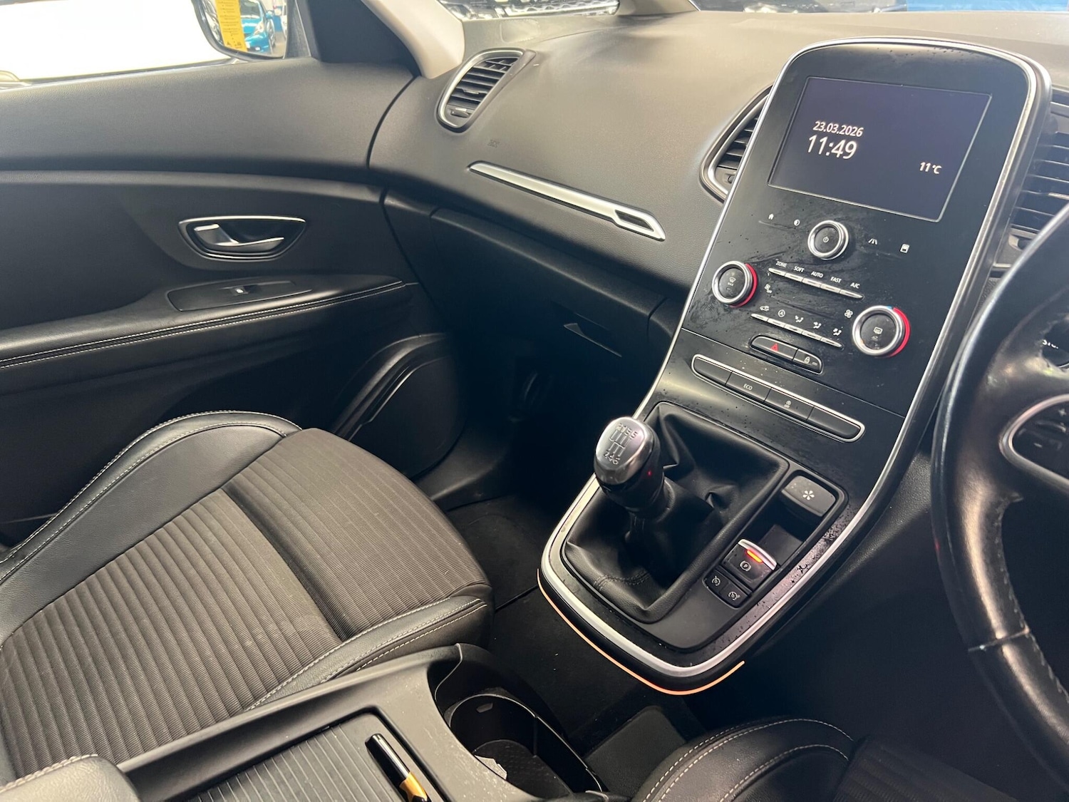 Used Renault Grand Scenic 2017 for sale - 78019290: Photo 25