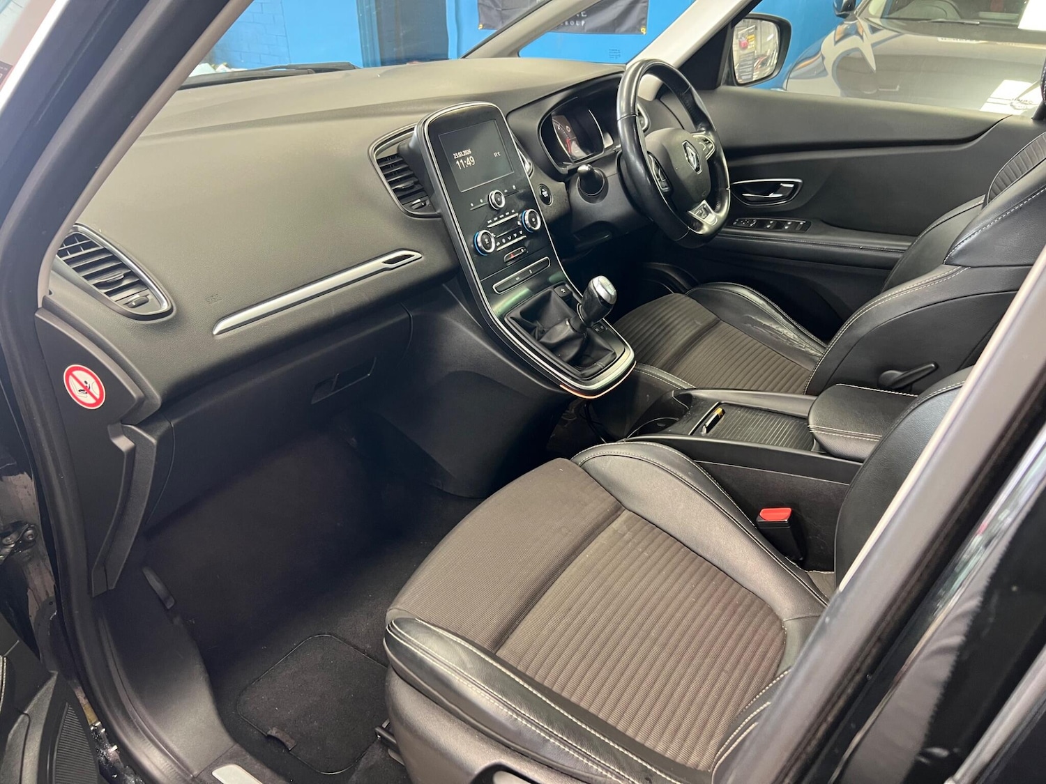 Used Renault Grand Scenic 2017 for sale - 78019290: Photo 26