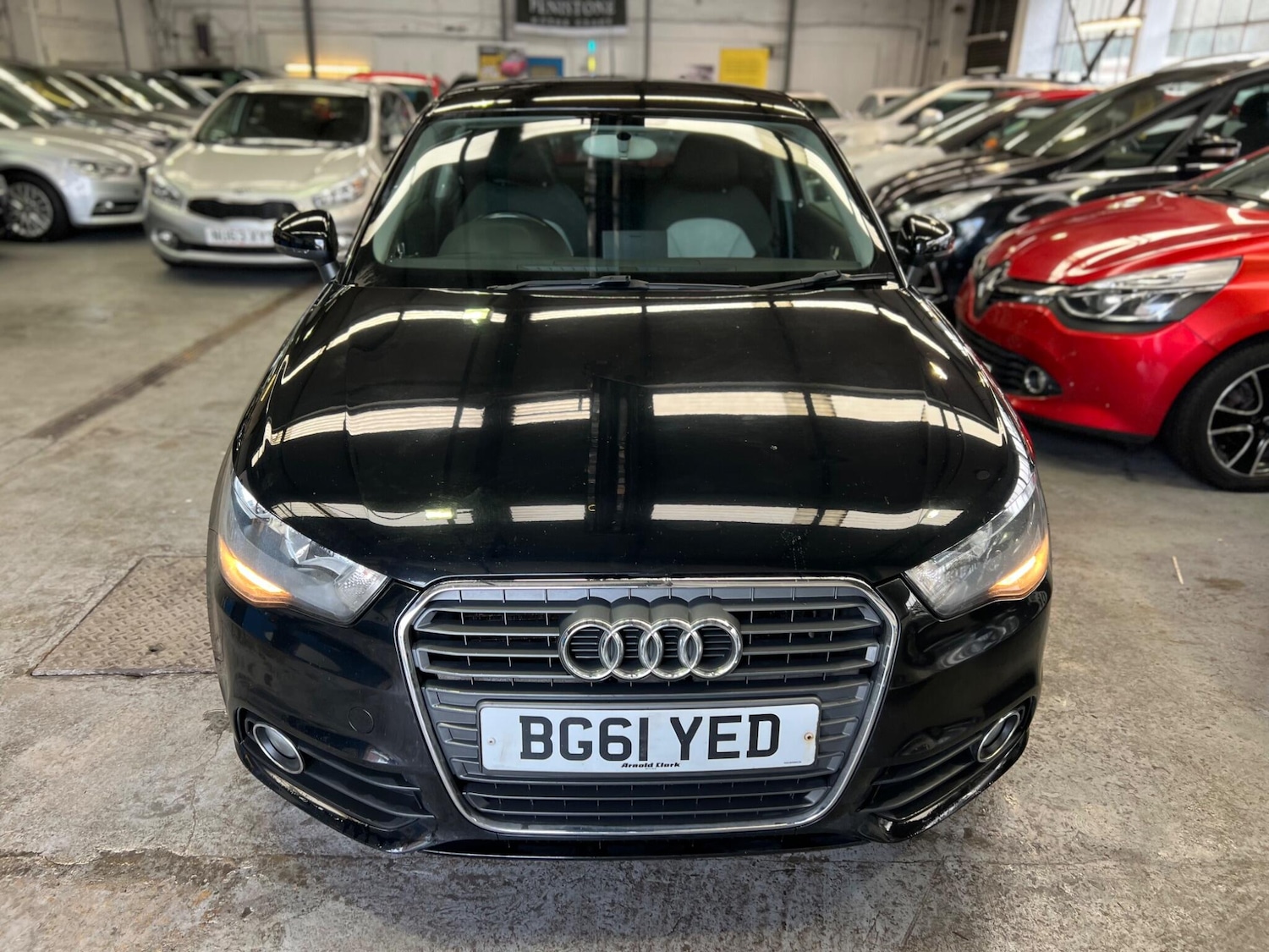 Used Audi A1 2011 for sale - 77203058: Photo 2