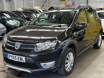Used Dacia Sandero Stepway 2015 for sale - 78998942: Photo