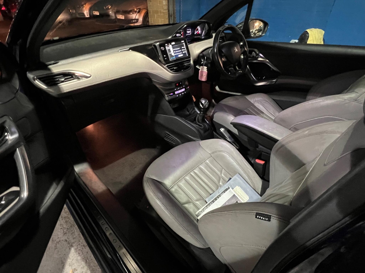 Used Peugeot 208 2013 for sale - 77057541: Photo 24