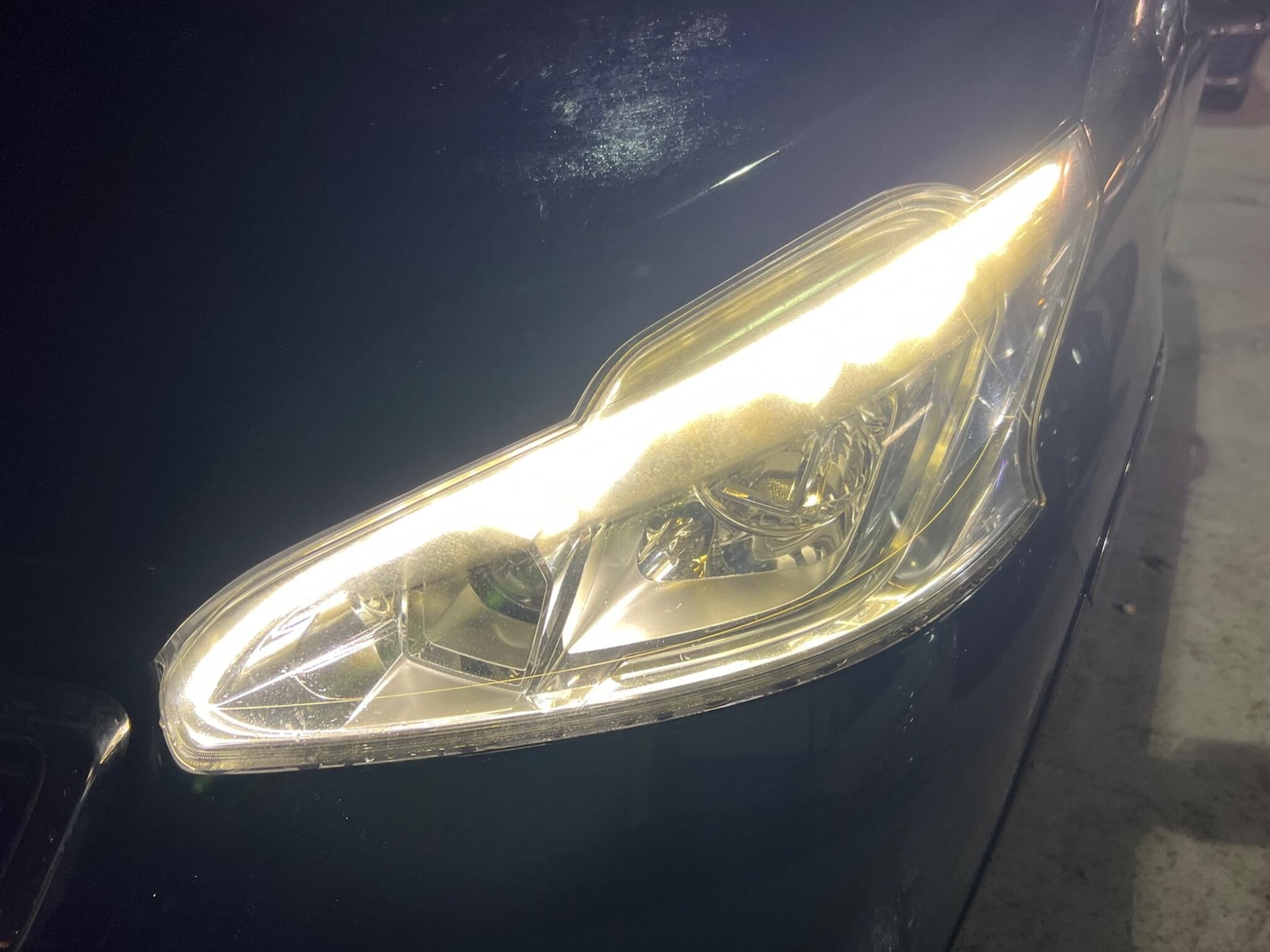 Used Peugeot 208 2013 for sale - 77057541: Photo 30