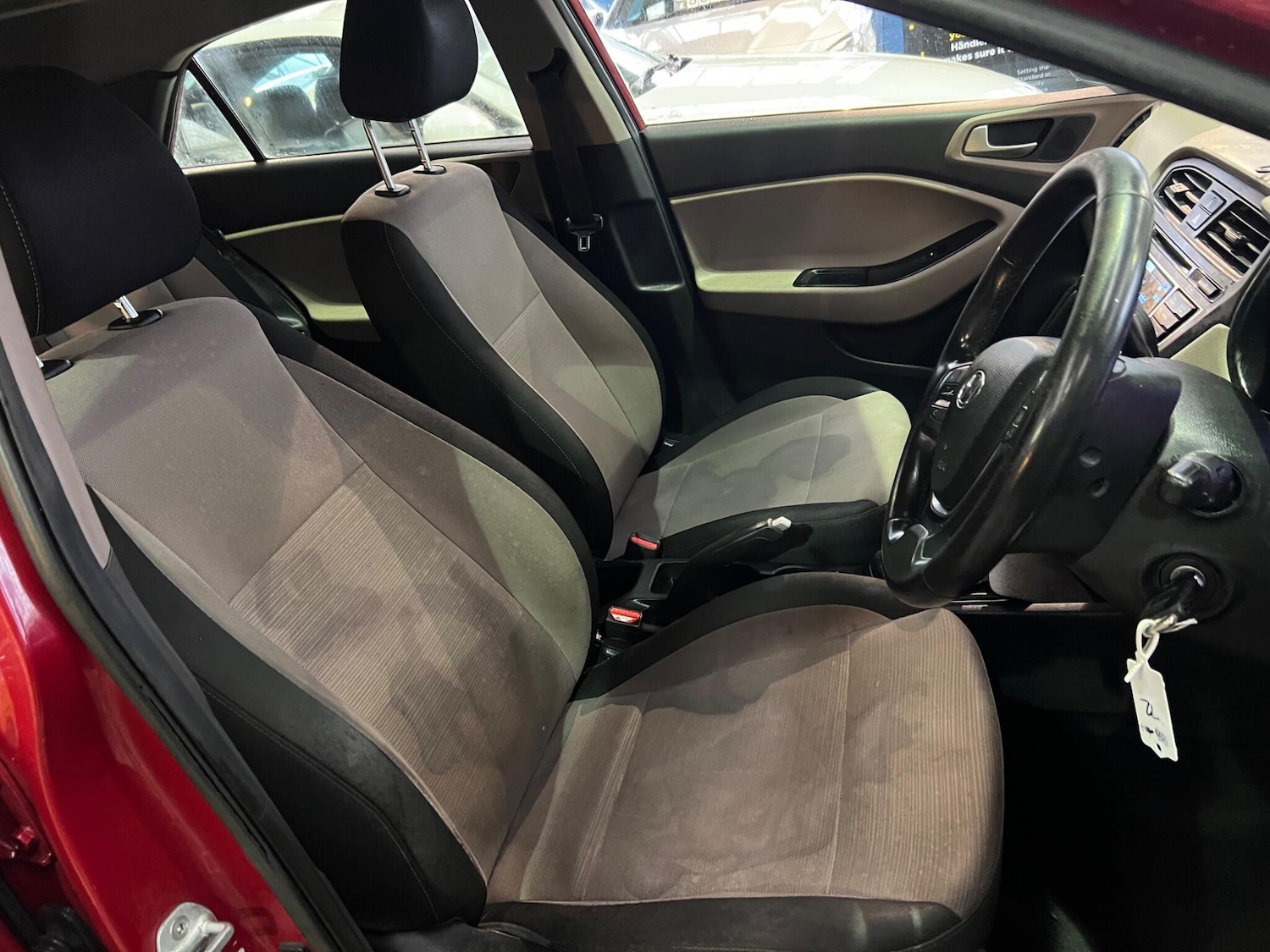 Used Hyundai i20 2015 for sale - 77574535: Photo 17