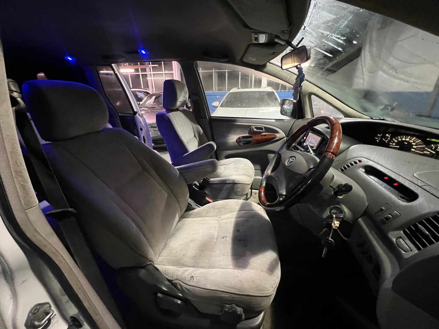 Used Toyota Previa 2013 for sale - 77574146: Photo 17