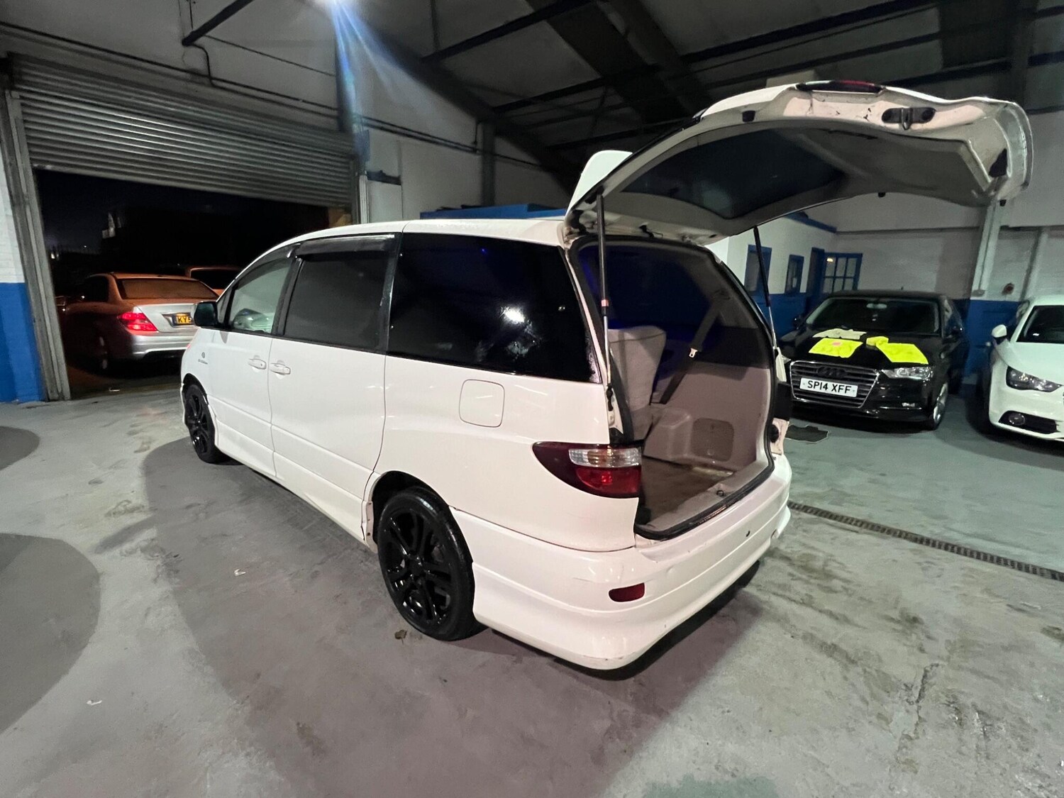 Used Toyota Previa 2013 for sale - 77574146: Photo 9