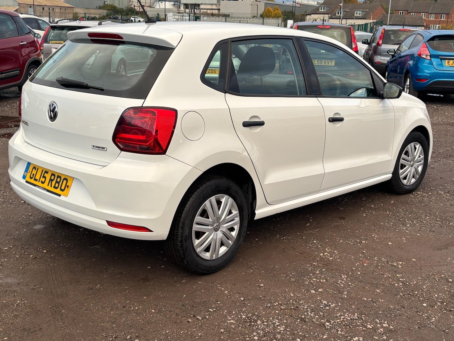 Used Volkswagen Polo 2015 for sale - 76336601: Photo 10