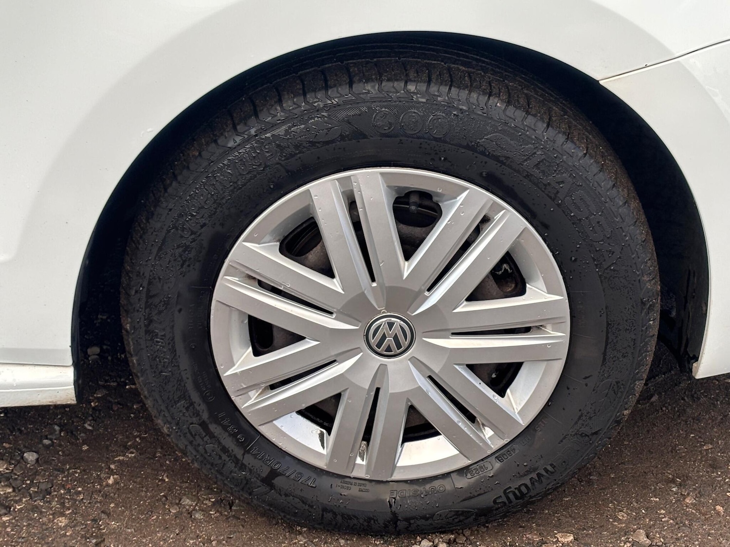 Used Volkswagen Polo 2015 for sale - 76336601: Photo 15