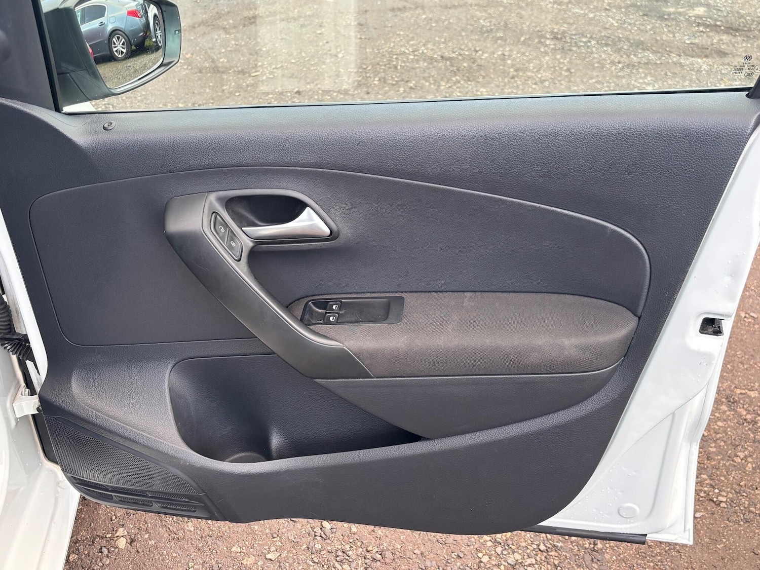 Used Volkswagen Polo 2015 for sale - 76336601: Photo 17
