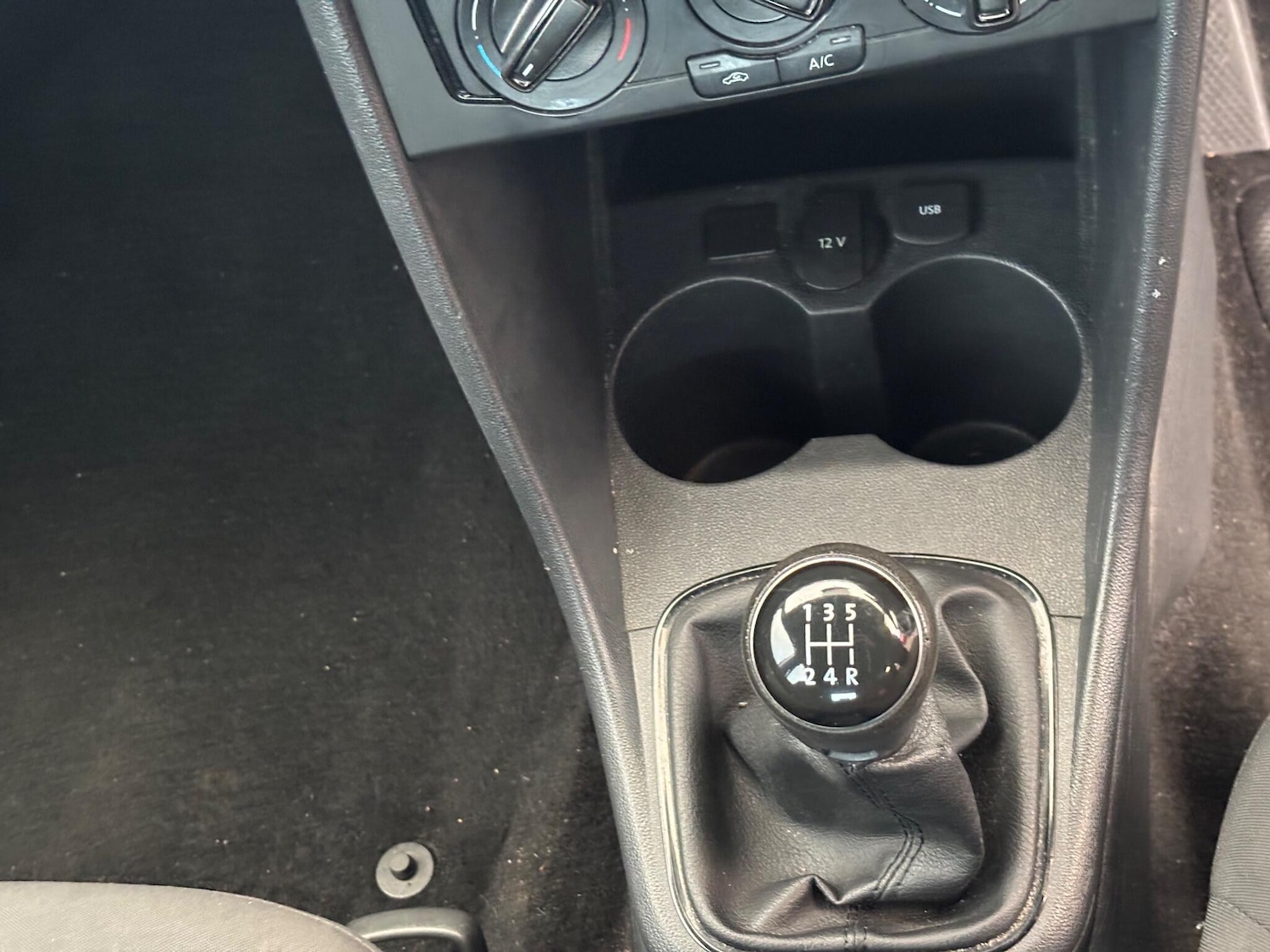 Used Volkswagen Polo 2015 for sale - 76336601: Photo 20