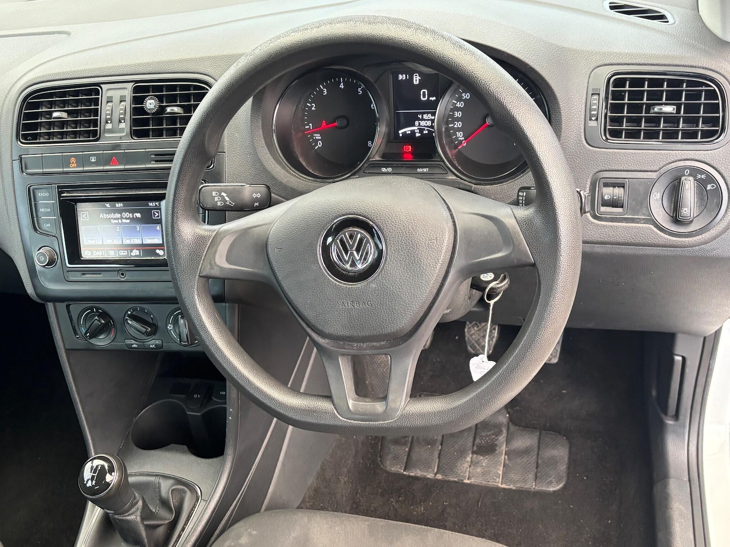 Used Volkswagen Polo 2015 for sale - 76336601: Photo 22