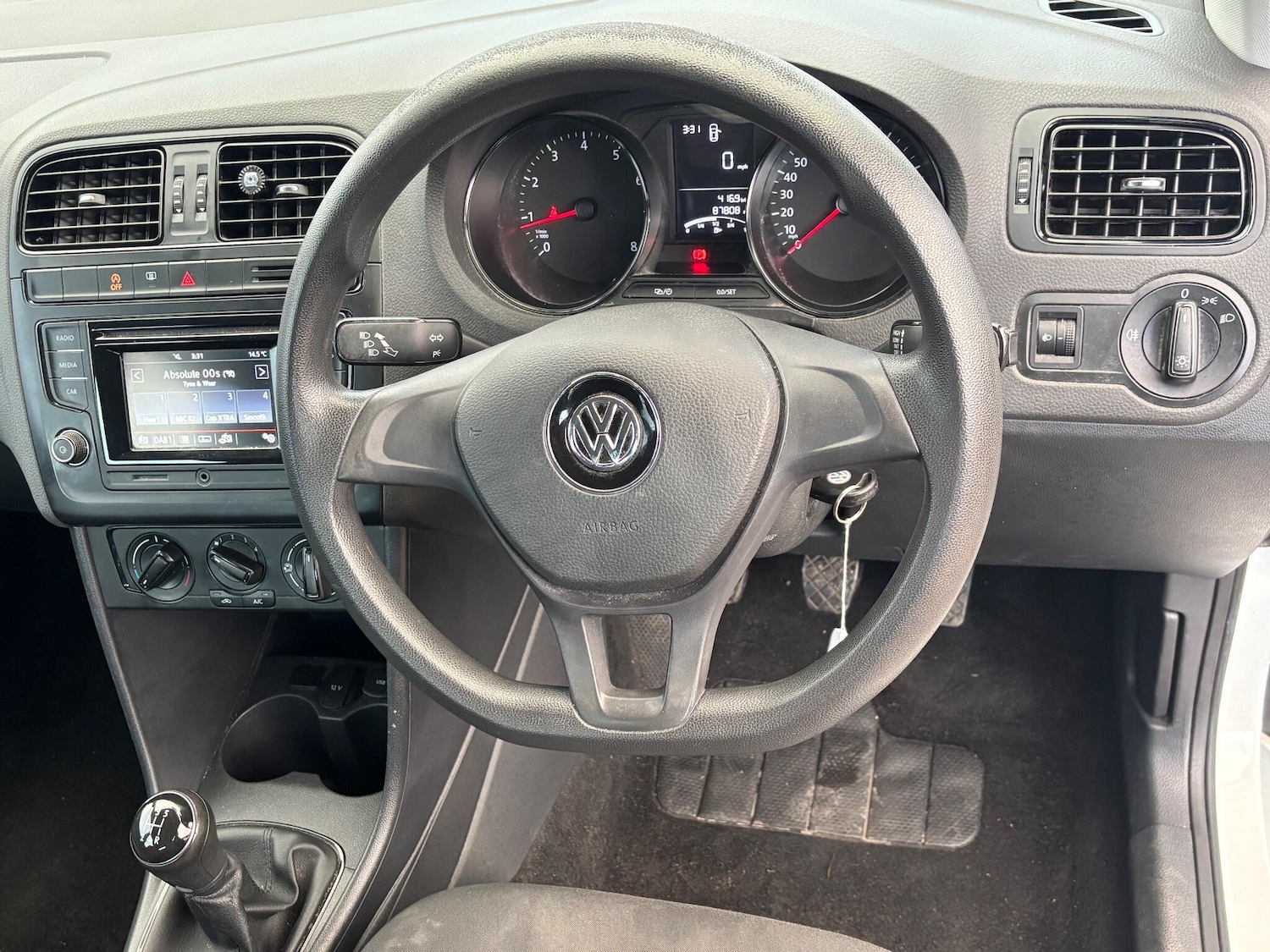 Used Volkswagen Polo 2015 for sale - 76336601: Photo 23