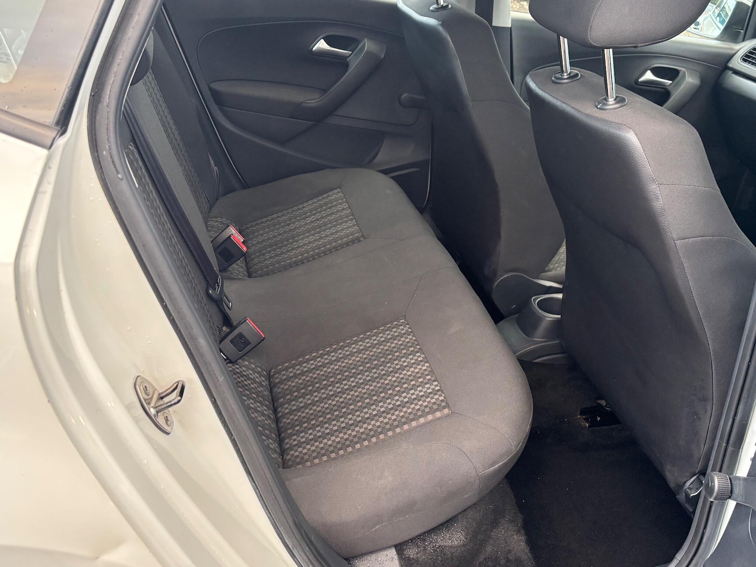 Used Volkswagen Polo 2015 for sale - 76336601: Photo 25