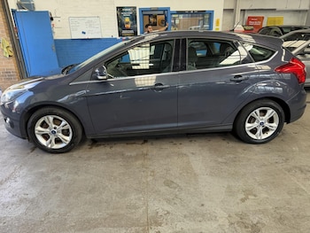 Used Ford Focus 2012 for sale - 79576790: Photo