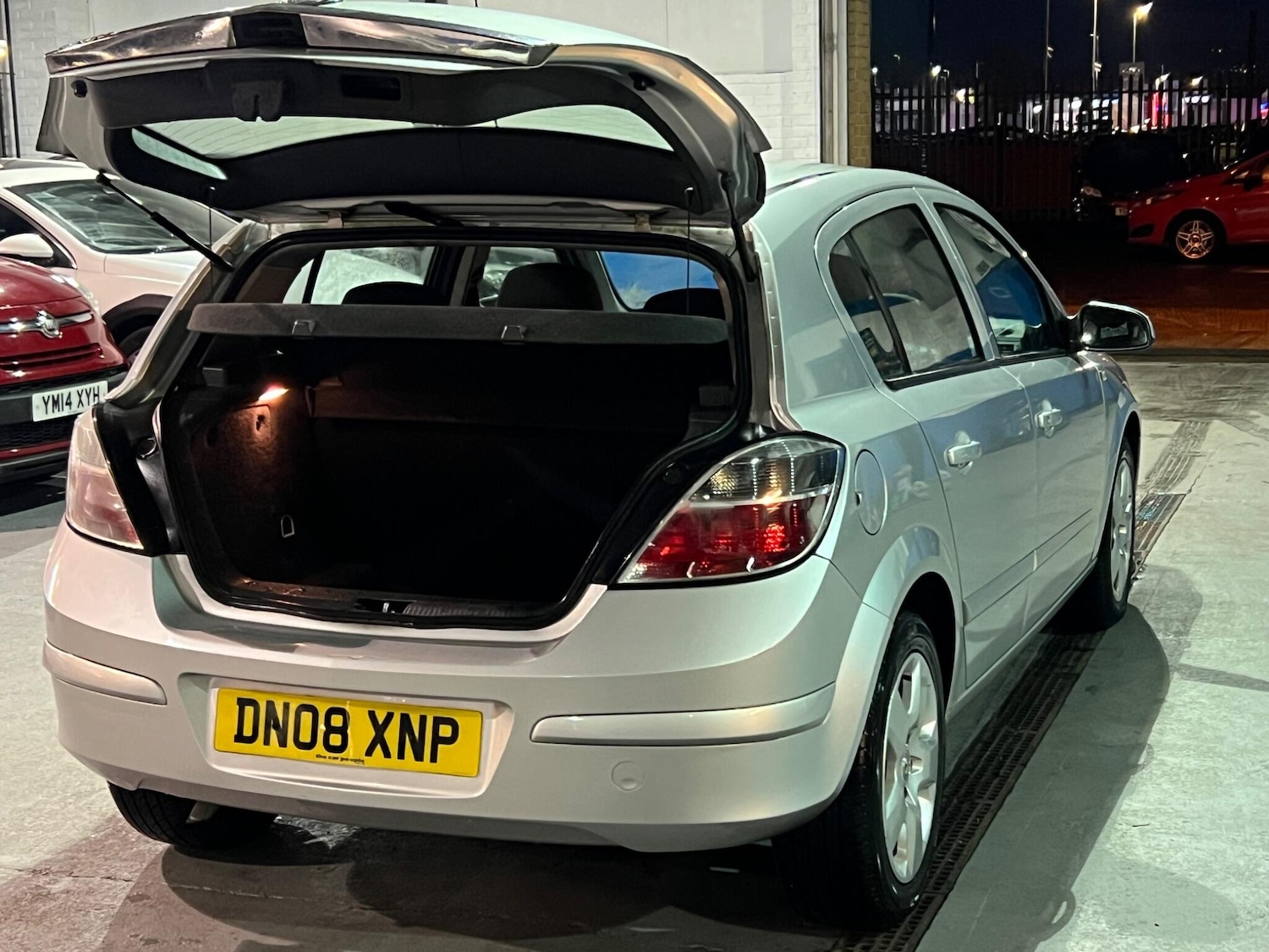 Used Vauxhall Astra 2008 for sale - 76742608: Photo 13