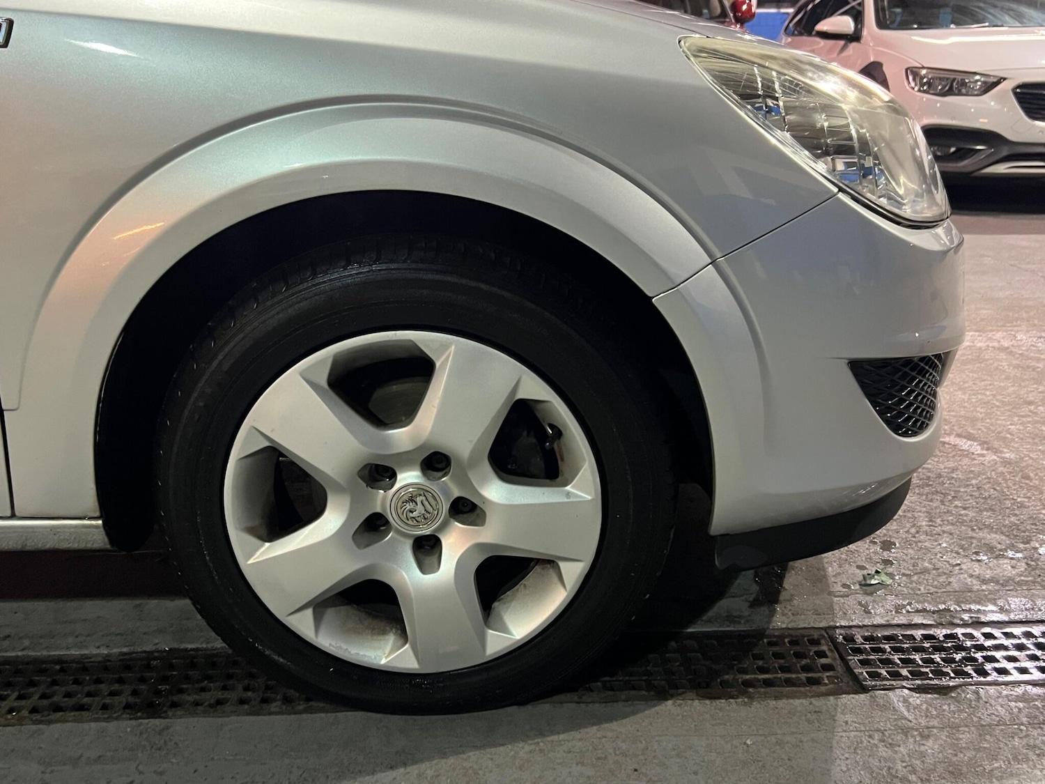 Used Vauxhall Astra 2008 for sale - 76742608: Photo 27