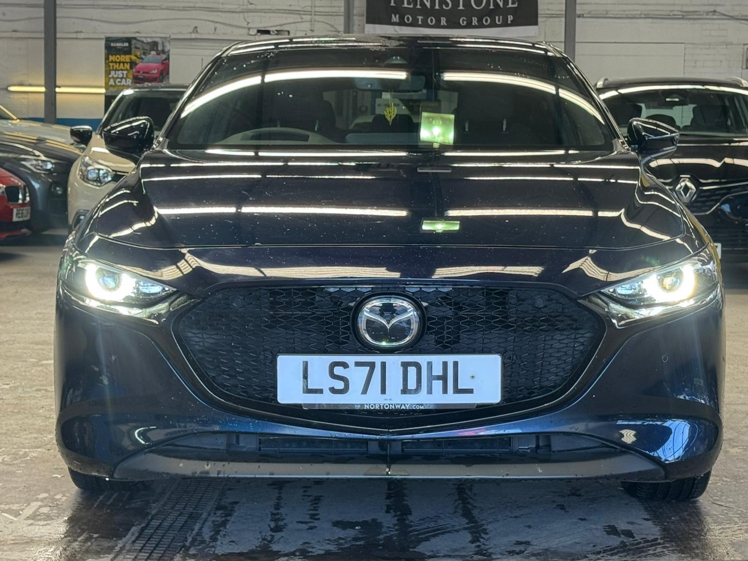 Used Mazda Mazda3 2021 for sale - 78019947: Photo 4