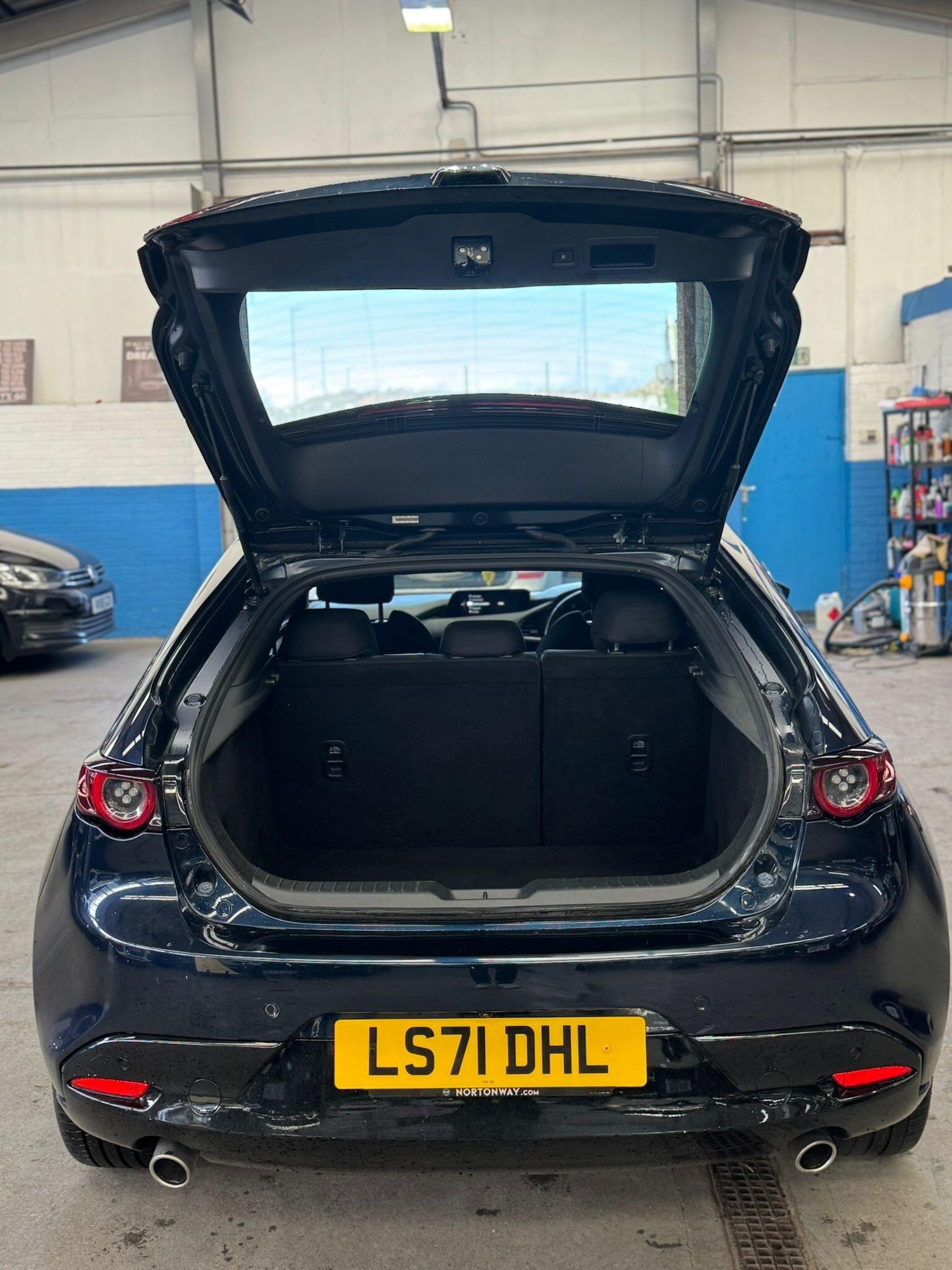 Used Mazda Mazda3 2021 for sale - 78019947: Photo 42