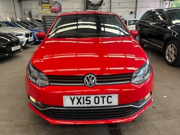 Used Volkswagen Polo 2015 for sale - 79012916: Photo