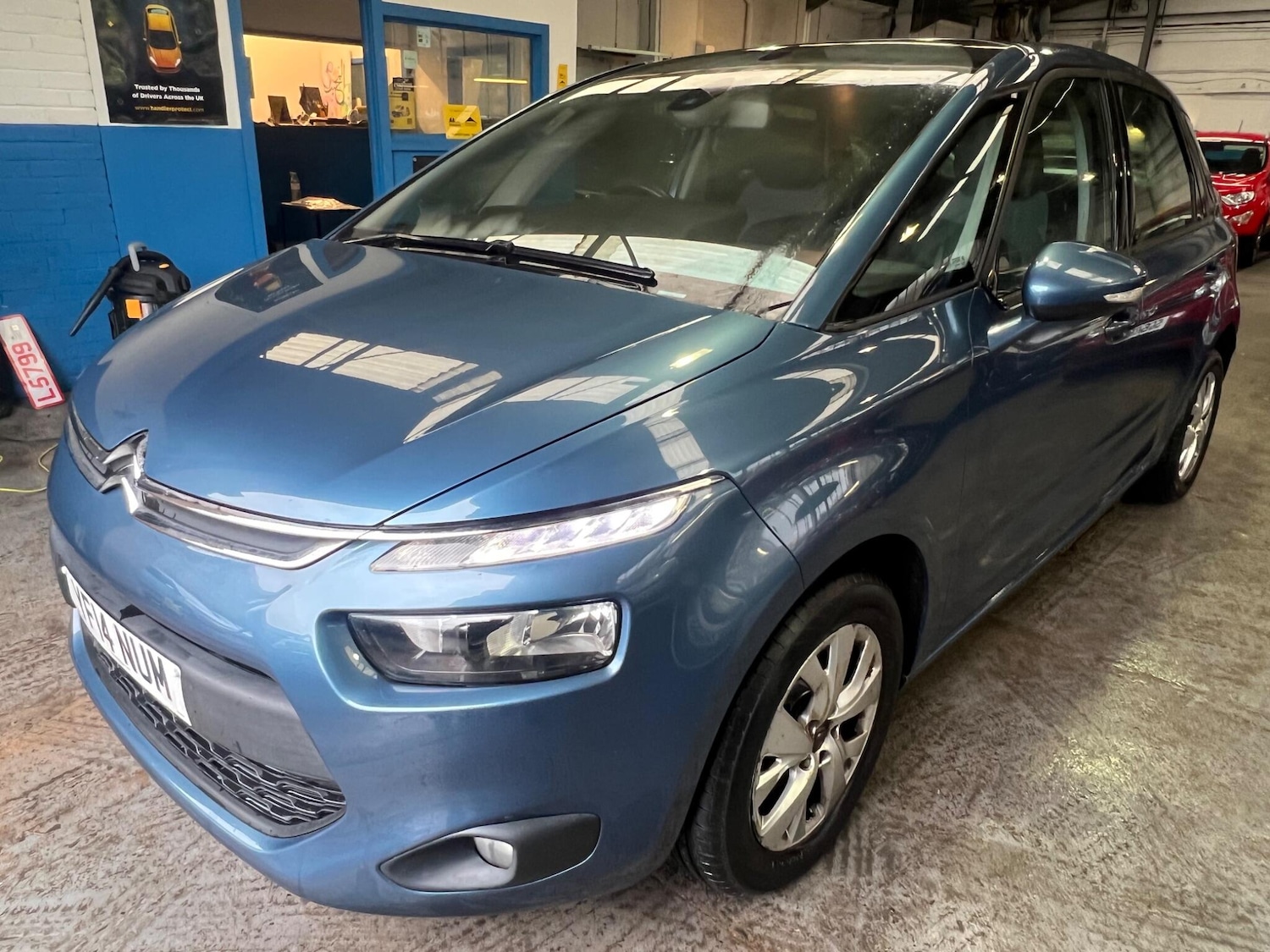 Used Citroen C4 Picasso 2014 for sale - 77216083: Photo 5