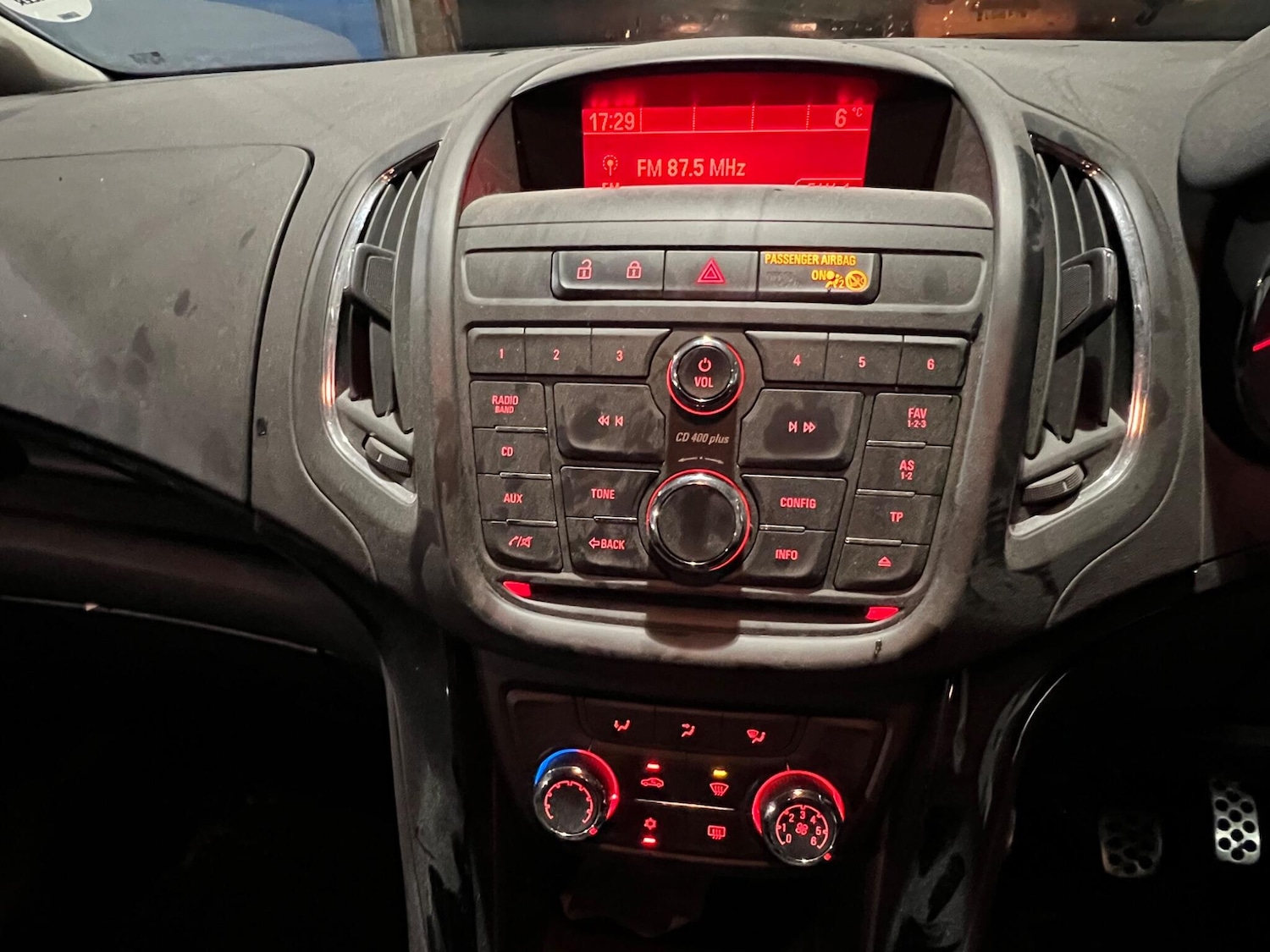 Used Vauxhall Zafira 2015 for sale - 77039811: Photo 19