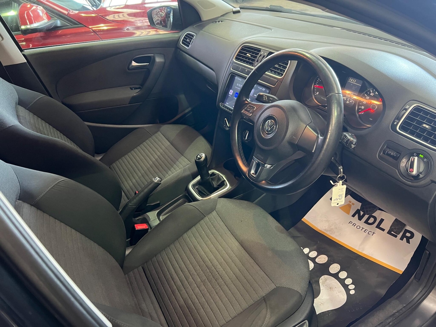 Used Volkswagen Polo 2011 for sale - 77564857: Photo 22