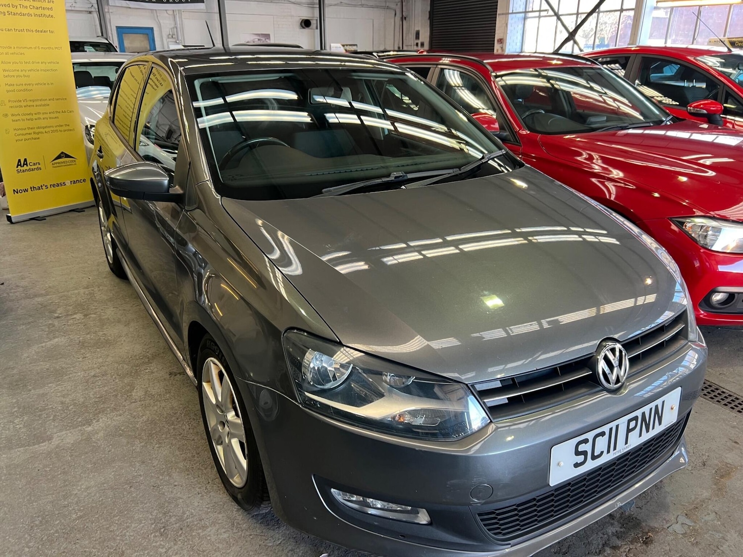 Used Volkswagen Polo 2011 for sale - 77564857: Photo 5