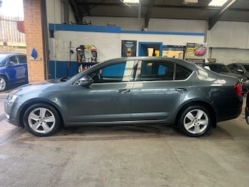 Used Skoda Octavia 2016 for sale - 78535308: Photo