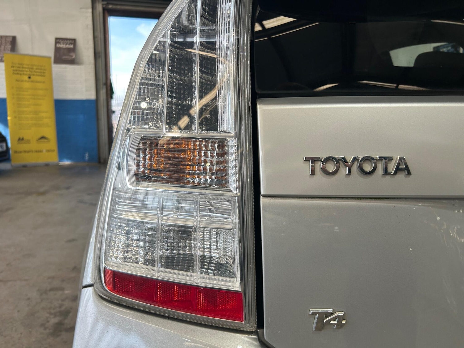 Used Toyota Prius 2009 for sale - 78156844: Photo 32